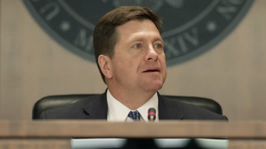 CȯίT(SEC)ϯRD(Jay Clayton)